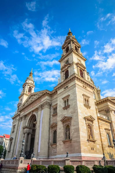 Macaristan, Budapeşte 'deki güzel Aziz Stephen Bazilikası.