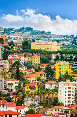 Güzel şehir San Remo, İtalya 'da panoramik manzara