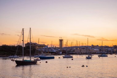Sliema, Malta 'da güzel bir gün batımı manzarası