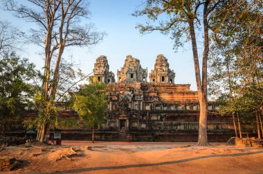 Angkor Tapınağı kompleksindeki Ta Keo tapınağının kalıntıları, Kamboçya. UNESC