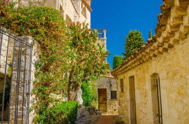 Perast 'in eski kasabasında eski bir cadde, mongol..