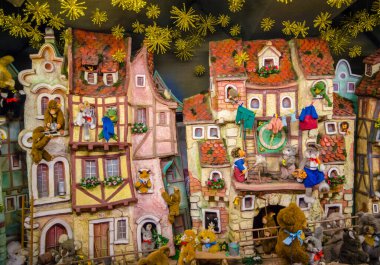 Renkli oyuncakları olan güzel bir kartpostal.