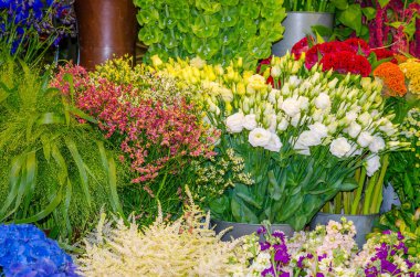 Güzel renkli buketler arka planda