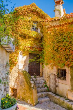 Montgro Adası 'ndaki Perast köyünün güzel manzarası..