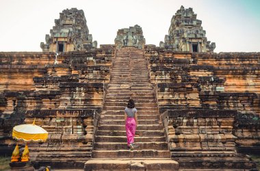 Angkor Tapınağı kompleksindeki Ta Keo tapınağının kalıntıları, Kamboçya. UNESC