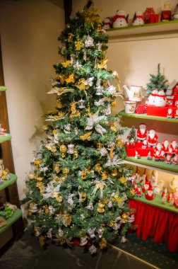 Tatil için güzel bir Noel ağacı 