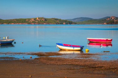 Ayvalik kenti yakınlarındaki güzel deniz manzarası
