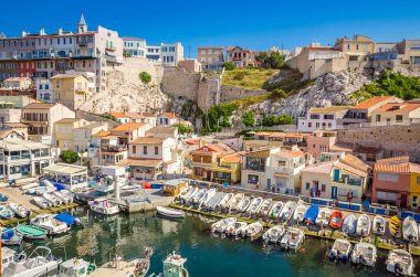 Vallon des Auffes - küçük eski evlerle balıkçılık cenneti, Mar