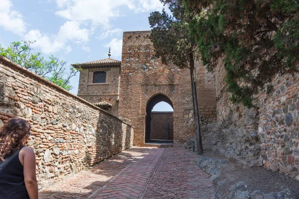 tahkimatlara tipik girişlerin görünümü