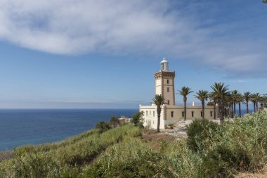 Meydandan, ufuktan, denizden güzel manzaralar. ...