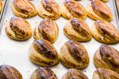 Türk Pasta Dükkanı 'nın çeşitli hamur işlerinden köfteler kapanıyor