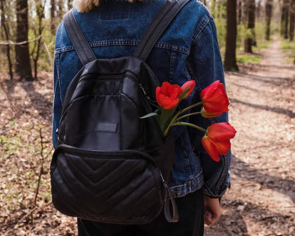 Girl Backpack Tulips — Stock Photo, Image