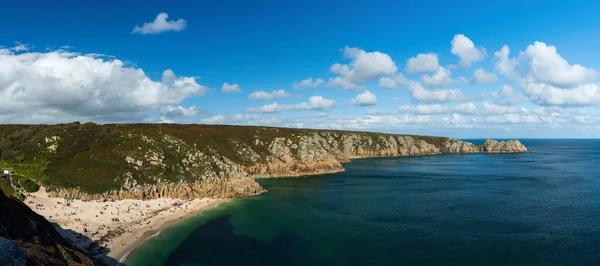 Panorama Des Porthcurno Beach Nad Logan Rock Landende Cornwall England — Stockfoto