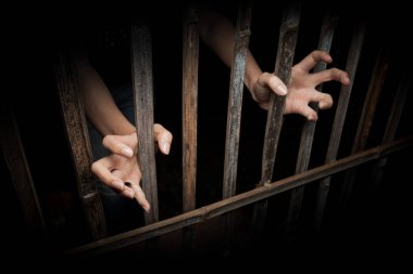 Kafes hücre ile eller. ticaret kavramı