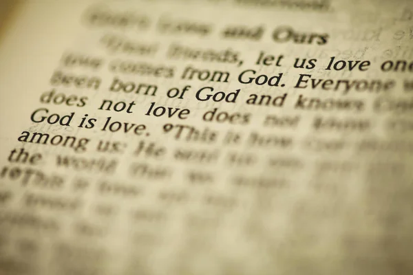 Bible Has Message God Love Very Short Depth Field — Stock Photo, Image