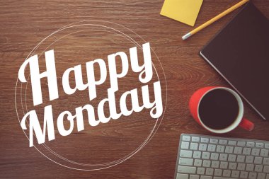 Mutlu Pazartesi defter, kalem ve vintage fi ile kahve fincanı