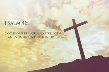 Mezmur 46:1 Vintage İncil Ayet Arka Plan bir tepeüzerinde bir haç üzerinde