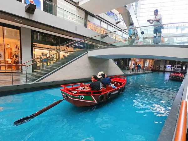 싱가포르 2018 운하와 Shoppes에 마리나 센터에서 싱가포르에 — 스톡 사진