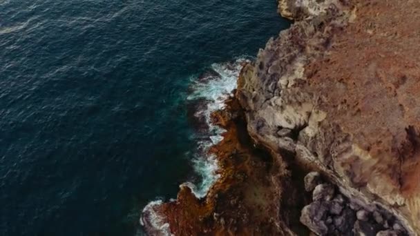 テネリフェ島の大西洋の海岸線の空中写真 — ストック動画