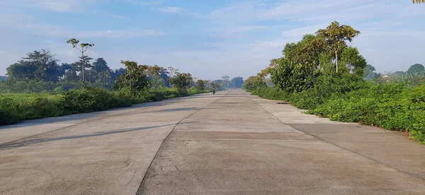 Eine Ruhige Asphaltstraße Rande Der Stadt — Stockfoto