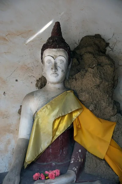 Tailandés Antiguo Buda Blanco Sentado Templo Budista Tailandés Tailandia —  Fotos de Stock