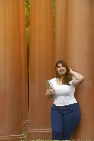 Asian Pretty Smiley Face Fat Woman Pose Standing Hold Book — Stock Photo, Image