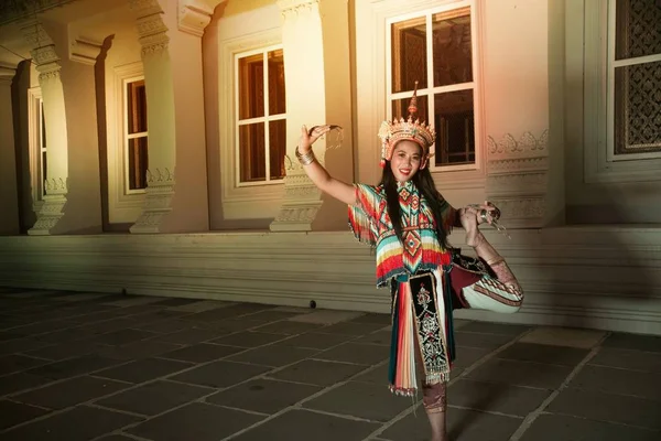 Mujer Bonita Tailandesa Melodía Tailandesa Clásica Monohra Tipo Drama Danza — Foto de Stock