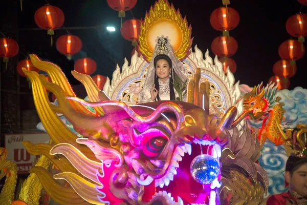 Nakhonsawan Tailandia Febrero 2018 Mujer Bonita Identificada Símbolo Guan Yin — Foto de Stock