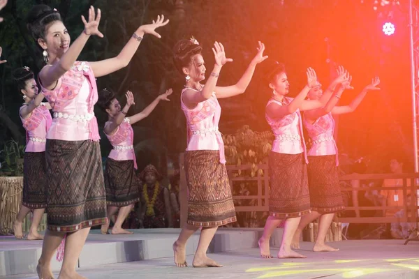 Bangkok Thailand January 2019 Unidentified Dancer Northeastern Traditional Thai Dancing — Stock Photo, Image