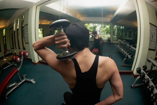 Sport Gezonde Levensstijl Concept Aziatische Mannelijke Oefening Door Halter Gewichten — Stockfoto