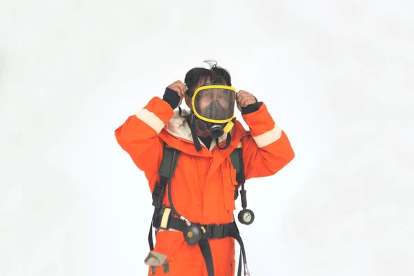 Retrato Bombeiros Asiáticos Estão Usando Máscara Uniforme Proteção Contra Incêndio — Fotografia de Stock