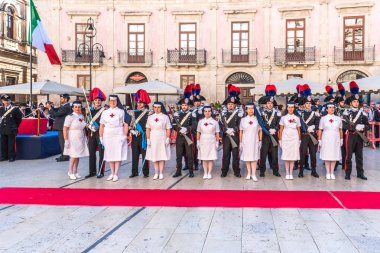 Syracuse Sicilya/ İtalya -05 Haziran 2019: Carabinieri Geçit Töreni 