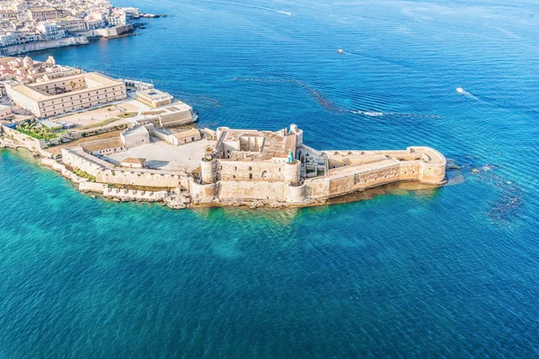 Veduta aerea della fortezza di Maniace a Ortigia . — Foto Stock