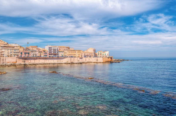 Impresionante Paisaje Del Paseo Marítimo Ortigia Siracusa Sicilia Imagen de archivo