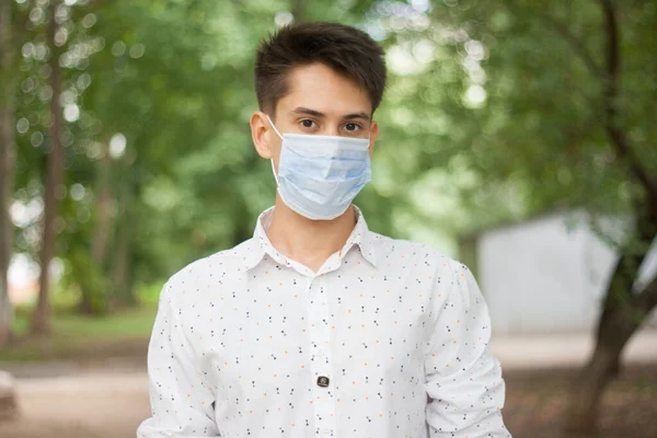 Young Man Mask Smiling Looking Camera Outdoors — Stock Photo, Image