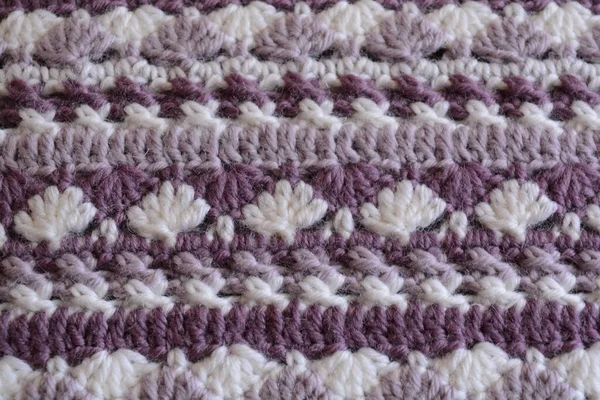 Beautiful White Lilac Purple Crochet Pattern — Stock Photo, Image