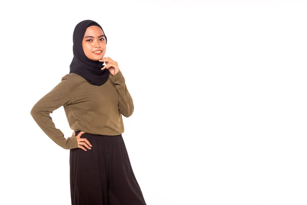 Hijab Casual Fashion Cute Chica Musulmana Con Vestido Casual Hijab —  Fotos de Stock