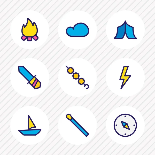 Ilustración vectorial de 9 iconos turísticos de línea de colores. Conjunto editable de fósforos, carpas, cuchillos y otros elementos del icono . — Vector de stock