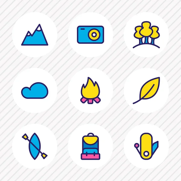 Ilustración de 9 iconos de camping línea de color. Conjunto editable de bosque, cámara, nube y otros elementos de iconos . —  Fotos de Stock