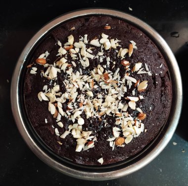 Fındık Tarifli Ev Yapımı Klasik Çikolatalı Pasta