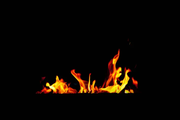 Ogień Odizolowany Czarnym Tle Prawdziwe Języki Tła Płomienia Kominka — Zdjęcie stockowe