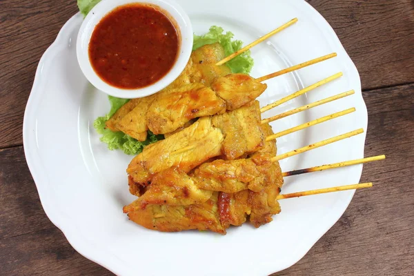 lezzetli yemek fıstık soslu domuz eti Satay