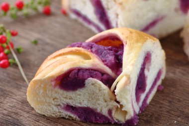 eski ahşap lezzetli el yapımı ekmek yemek 