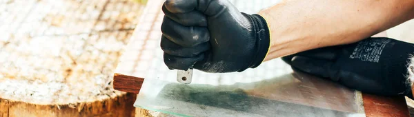Les Techniciens Utilisent Des Outils Coupe Coupent Verre Selon Taille — Photo