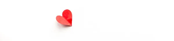 Papel de coração vermelho no fundo branco minimalismo longo banner — Fotografia de Stock