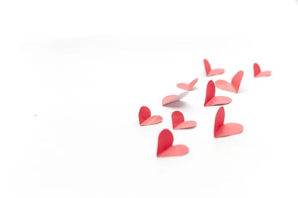 Coeurs Volants Papier Rouge Sur Fond Blanc Saint Valentin Symbole — Photo