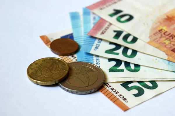 Банкноты Монеты Евро Выбранный Фокус Узкая Глубина Резкости — стоковое фото