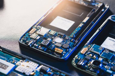 Bilgisayarlı elektronik devre kartı