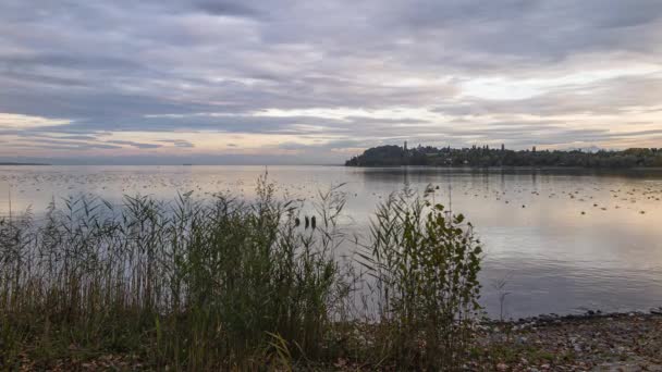 Mainau, Allemagne - 8 octobre 2014 : Mainau est une île du lac de Constance. Il est maintenu comme une île de jardin et un modèle d'excellentes pratiques environnementales. Délai imparti .
