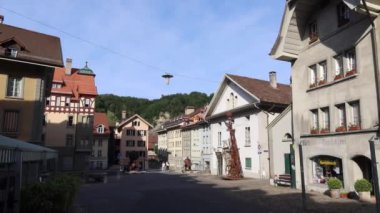 Burgdorf, İsviçre - 9 Mayıs 2020: İsviçre 'nin Bern kantonundaki Burgdorf Eski Kasabası